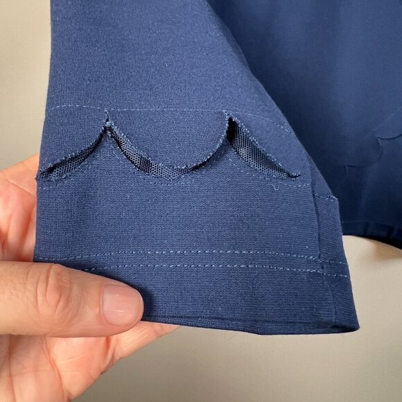 Akris Punto Scallop 2 Piece Top Skirt Size 6/8 Navy Blue Work Career Art to Wear - Picture 7 of 16